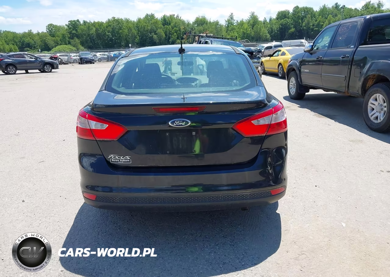 2014 Ford Focus S VIN:1FADP3E28EL201617 - 15