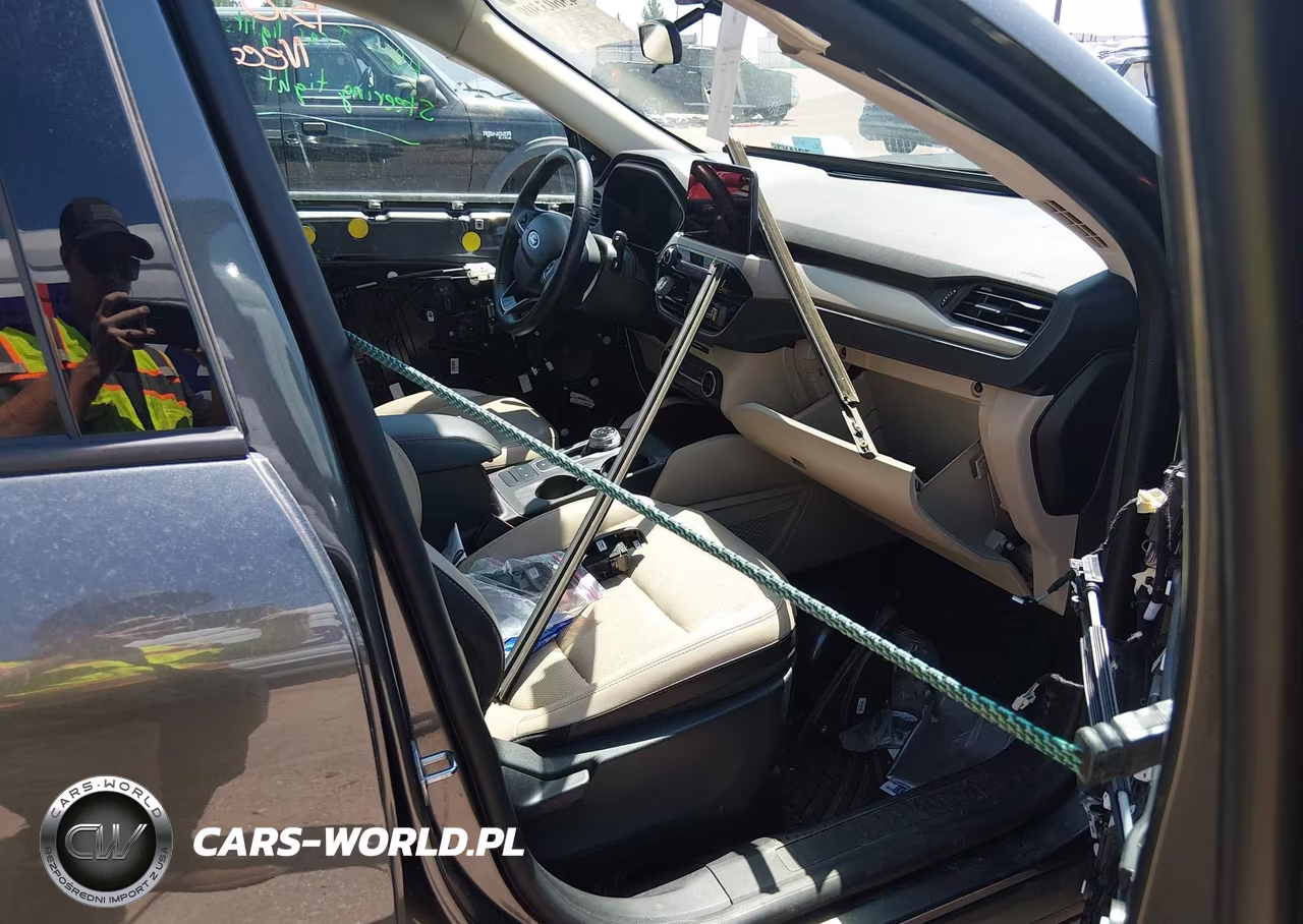 2020 Ford Escape Sel VIN:1FMCU9H64LUA82550 - 5