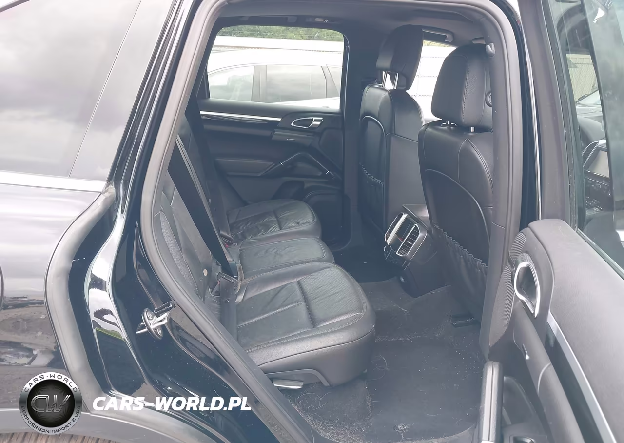2012 Porsche Cayenne VIN:WP1AA2A25CLA09680 - 8