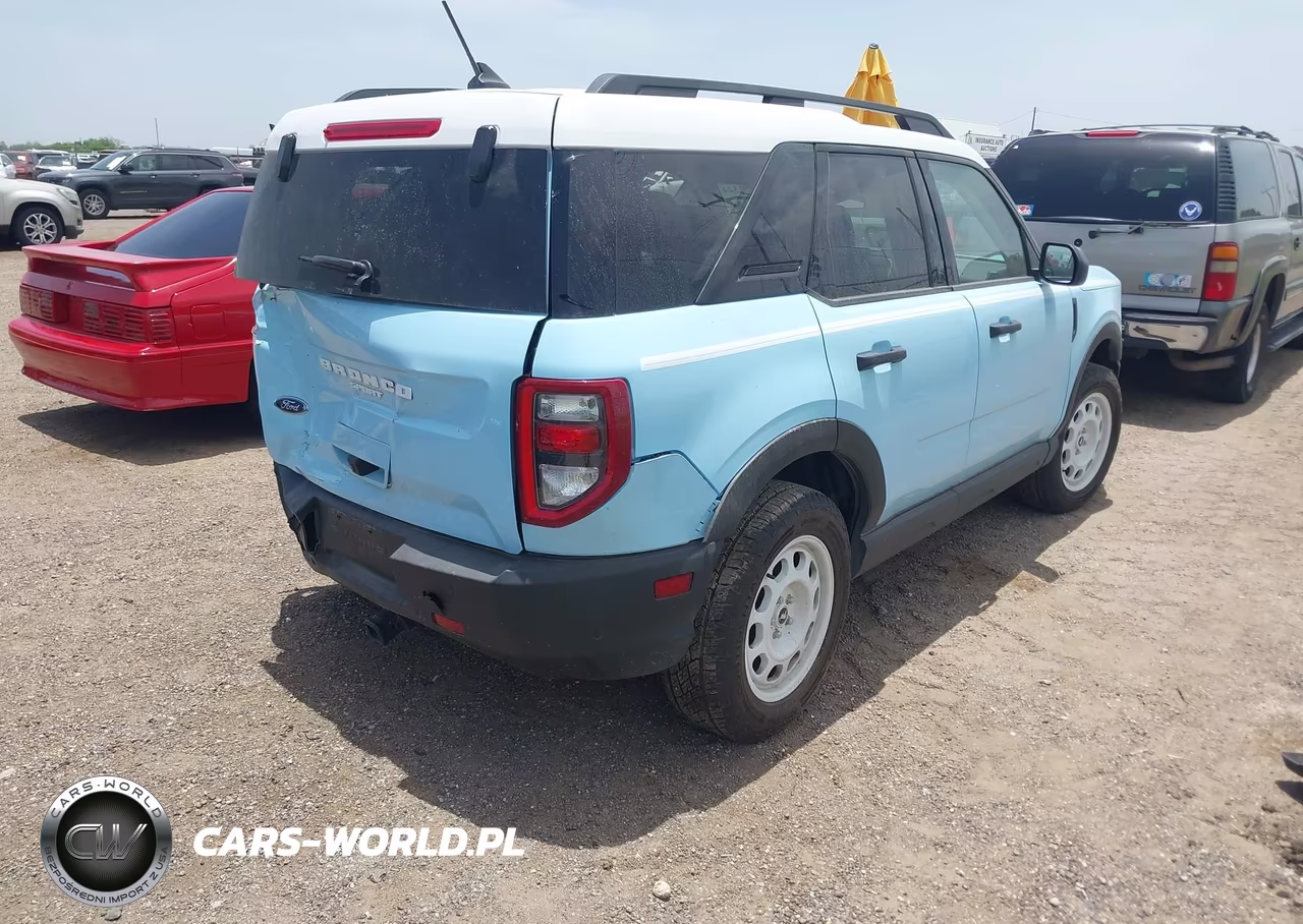 2024 Ford Bronco Sport Heritage VIN:3FMCR9G63RRE74132 - 4