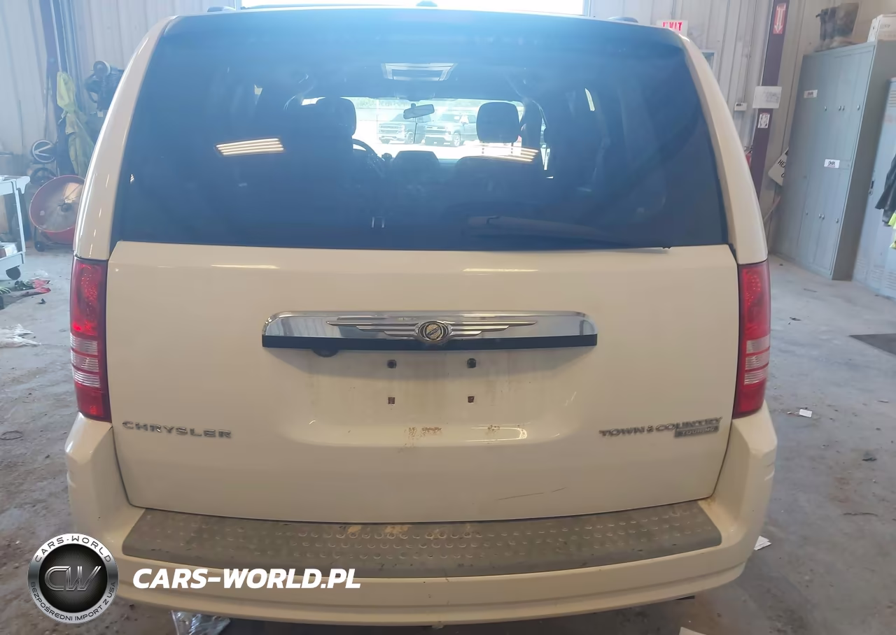 2009 Chrysler Town & Country Touring VIN:2A8HR54179R614306 - 16