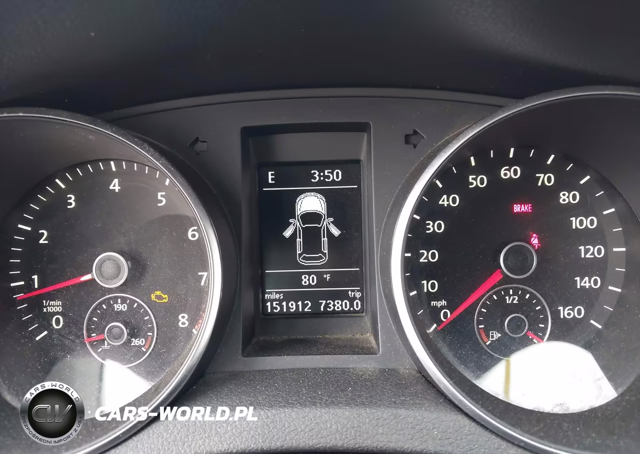 2011 Volkswagen Golf 2.5L 2-Door VIN:WVWAB7AJ1BW095294 - 7