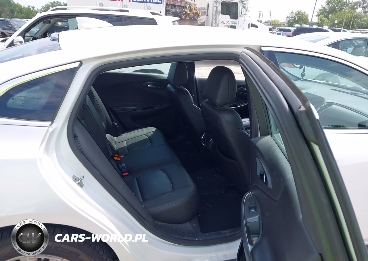 2019 Chevrolet Malibu Lt VIN:1G1ZD5ST8KF115843 - 8