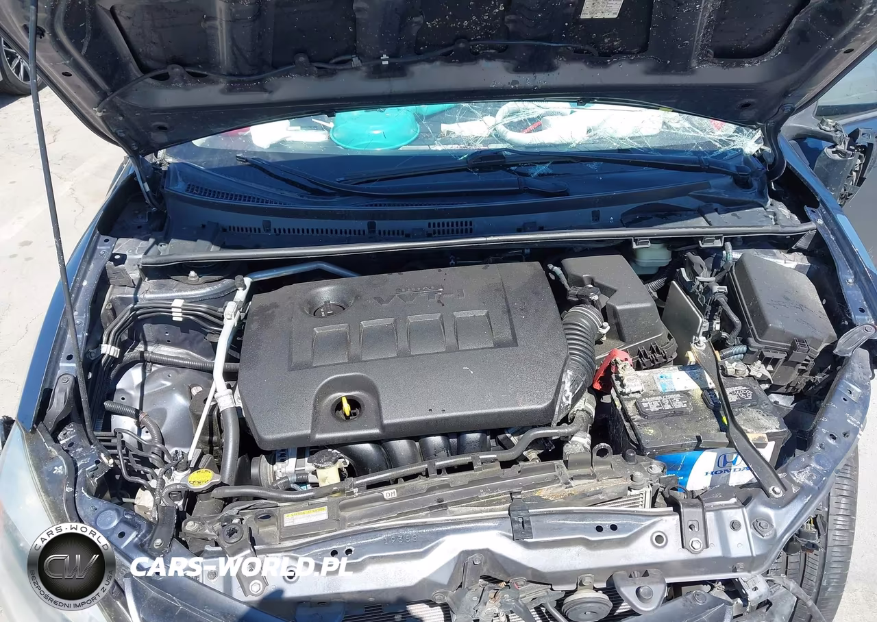 2016 Toyota Corolla Le Plus VIN:5YFBURHE5GP544821 - 10