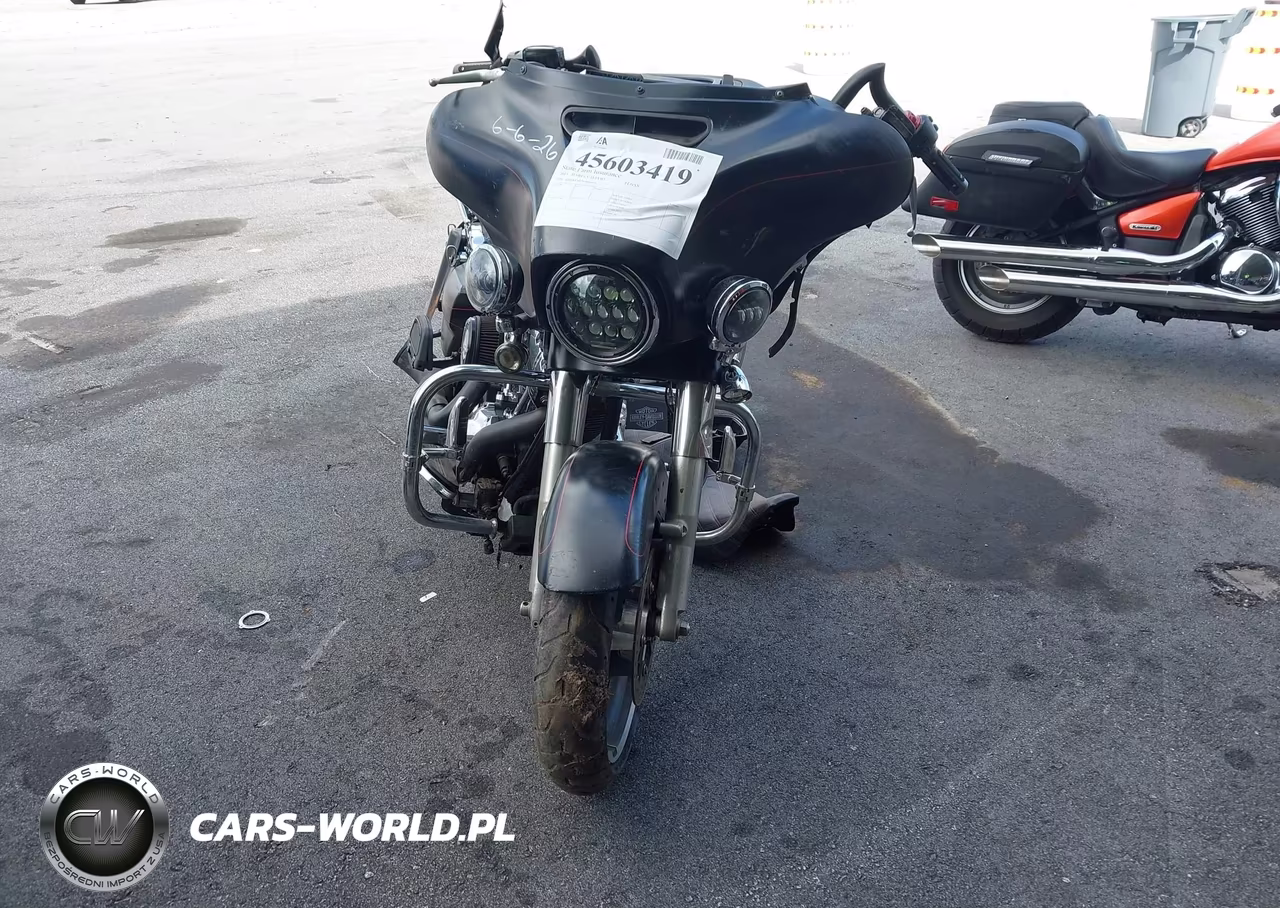 2015 Harley-Davidson Flhxs Street Glide Special VIN:1HD1KRM13FB606930 - 5