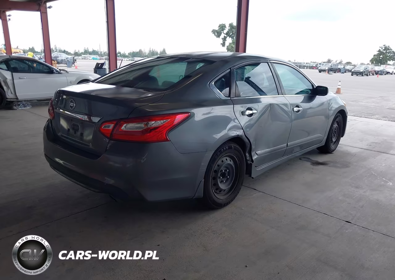 2016 Nissan Altima 2.5 S VIN:1N4AL3AP8GN315799 - 4