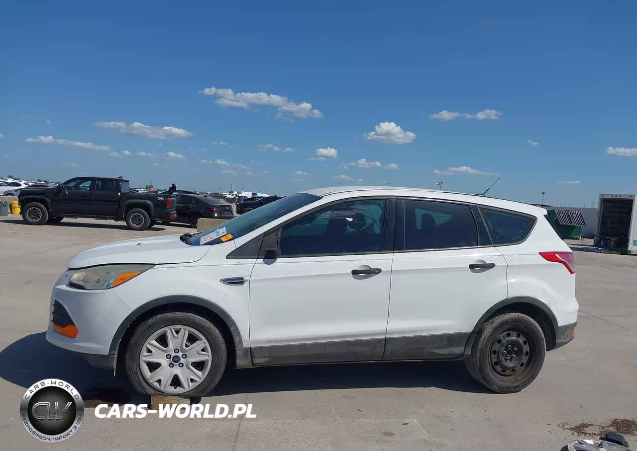 2014 Ford Escape S VIN:1FMCU0F75EUE12058 - 15