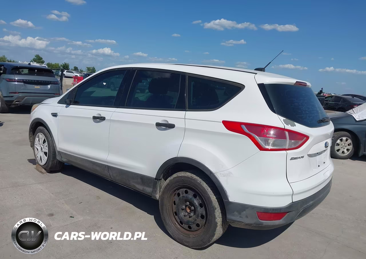 2014 Ford Escape S VIN:1FMCU0F75EUE12058 - 3