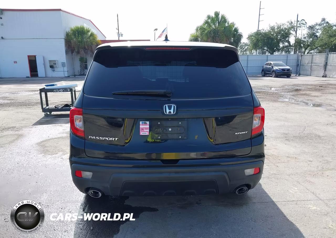 2019 Honda Passport Sport VIN:5FNYF7H20KB006580 - 16