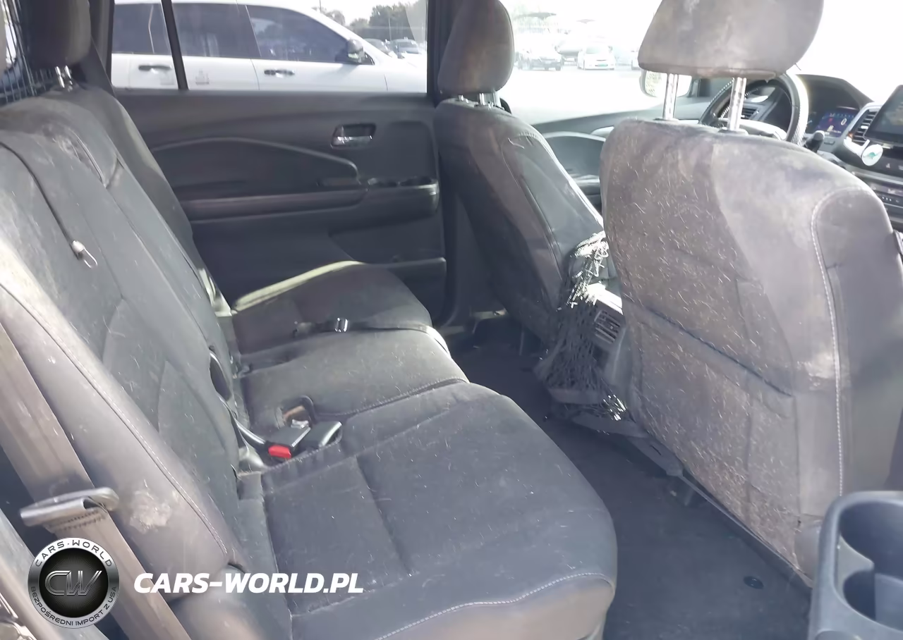 2019 Honda Passport Sport VIN:5FNYF7H20KB006580 - 8