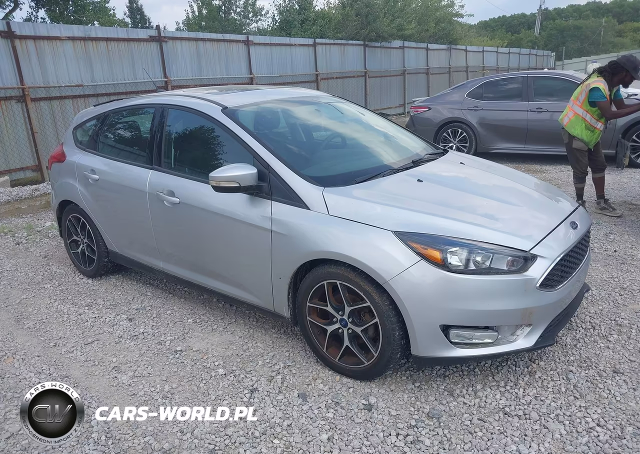 2017 Ford Focus Sel – zdjęcie 1 z 16