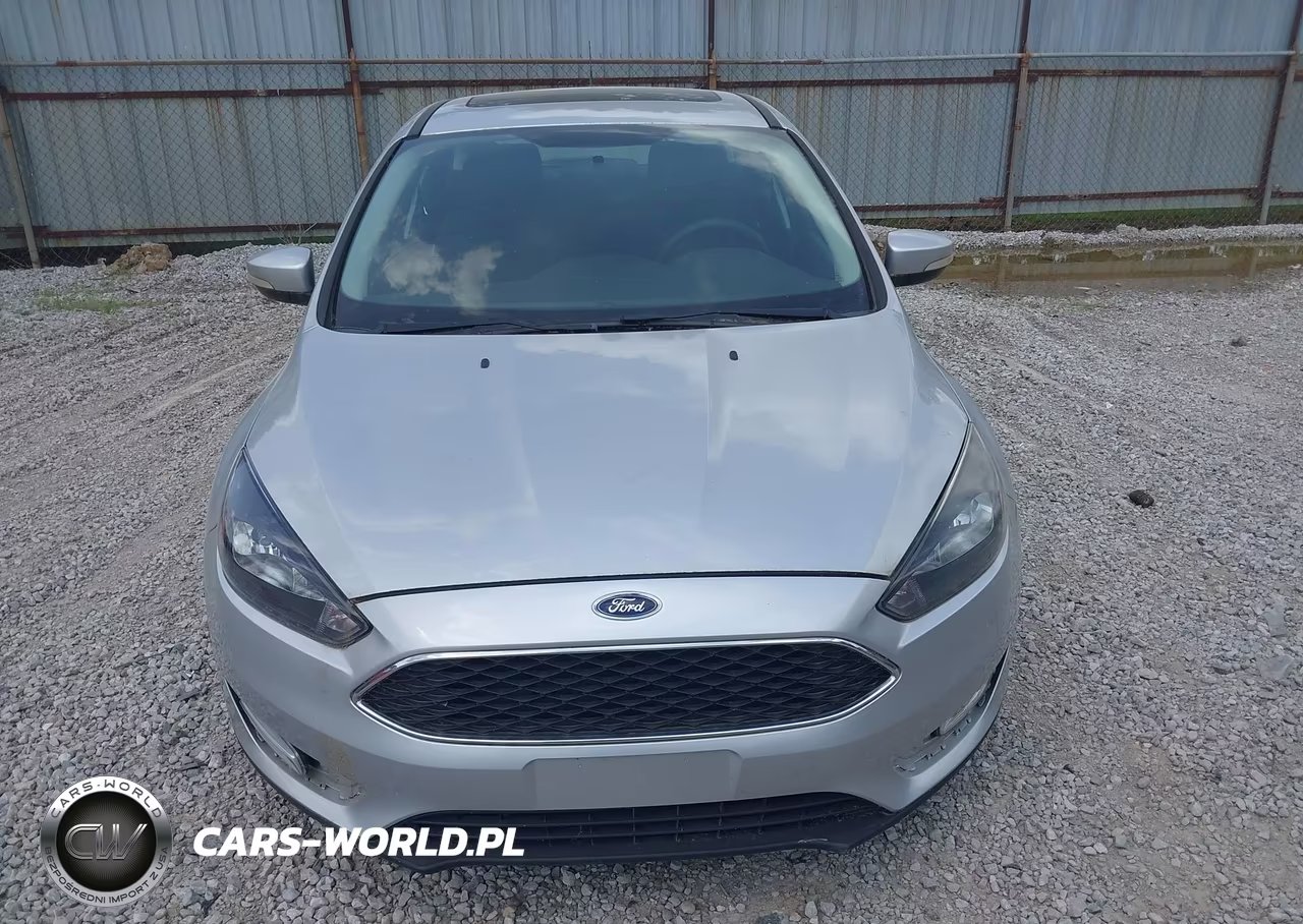 2017 Ford Focus Sel VIN:1FADP3M25HL203749 - 12