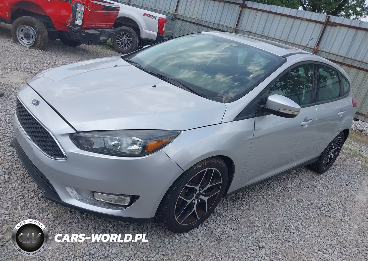 2017 Ford Focus Sel VIN:1FADP3M25HL203749 - 2