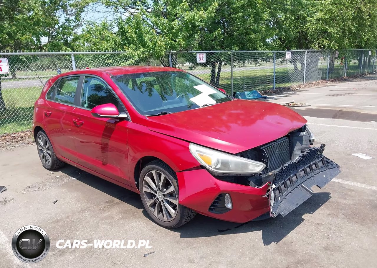 2019 Hyundai Elantra Gt – zdjęcie 1 z 16