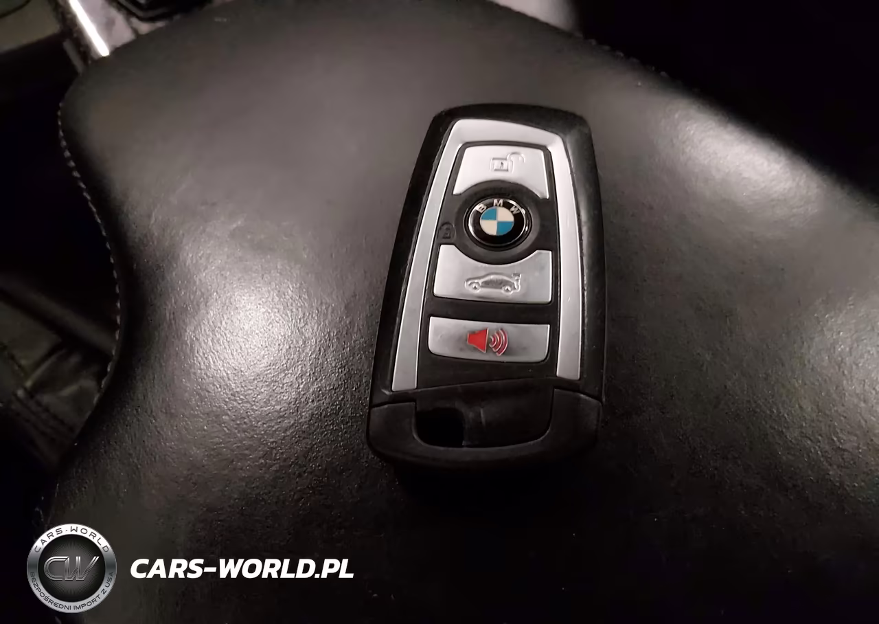 2018 BMW M3 Cs VIN:WBS8M9C50J5J79737 - 11