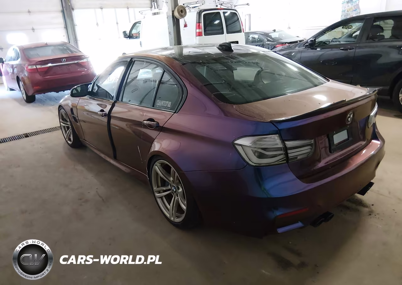 2018 BMW M3 Cs VIN:WBS8M9C50J5J79737 - 3
