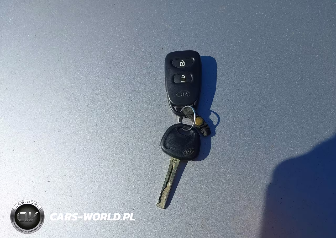 2012 Kia Sorento Lx VIN:5XYKT3A19CG247539 - 11