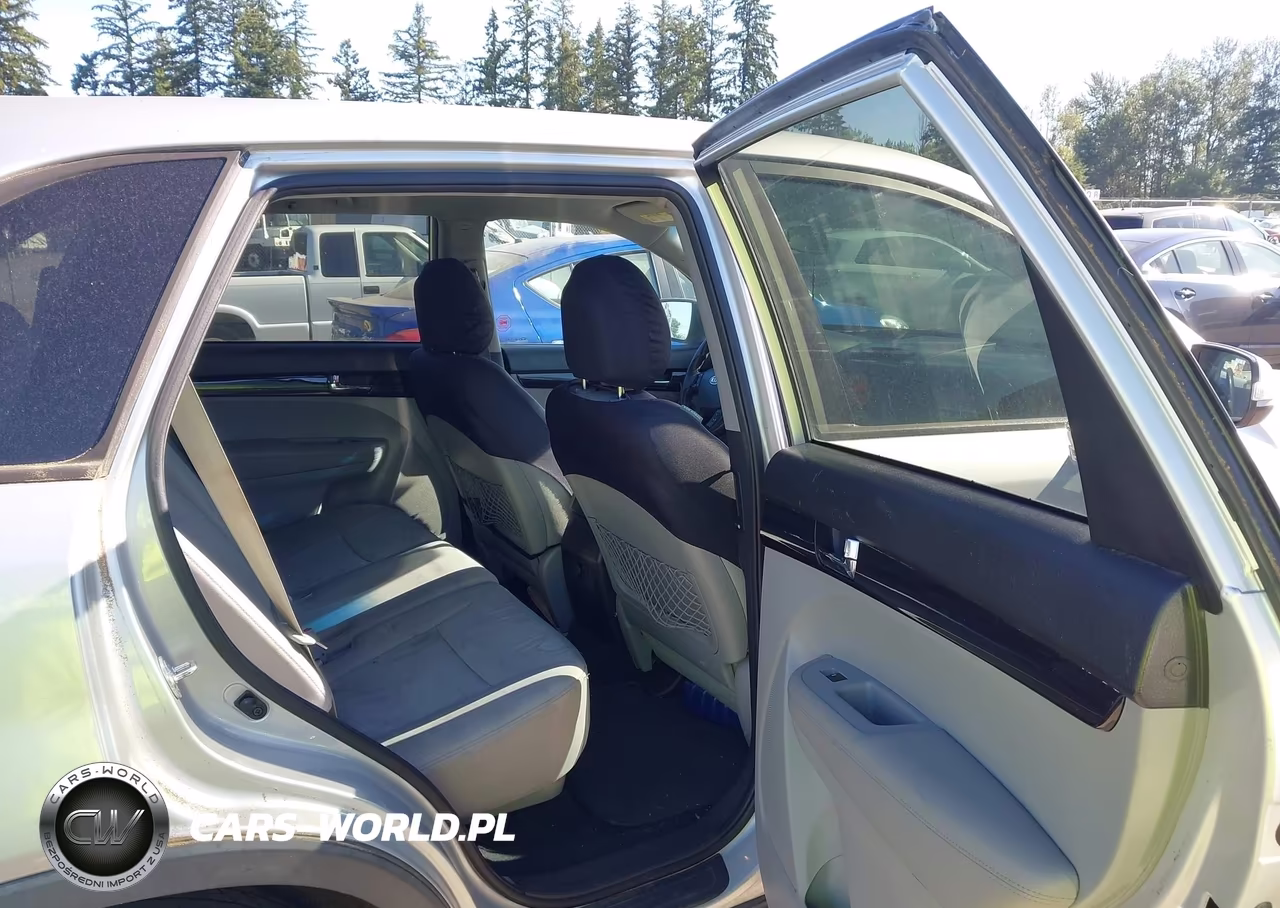 2012 Kia Sorento Lx VIN:5XYKT3A19CG247539 - 8