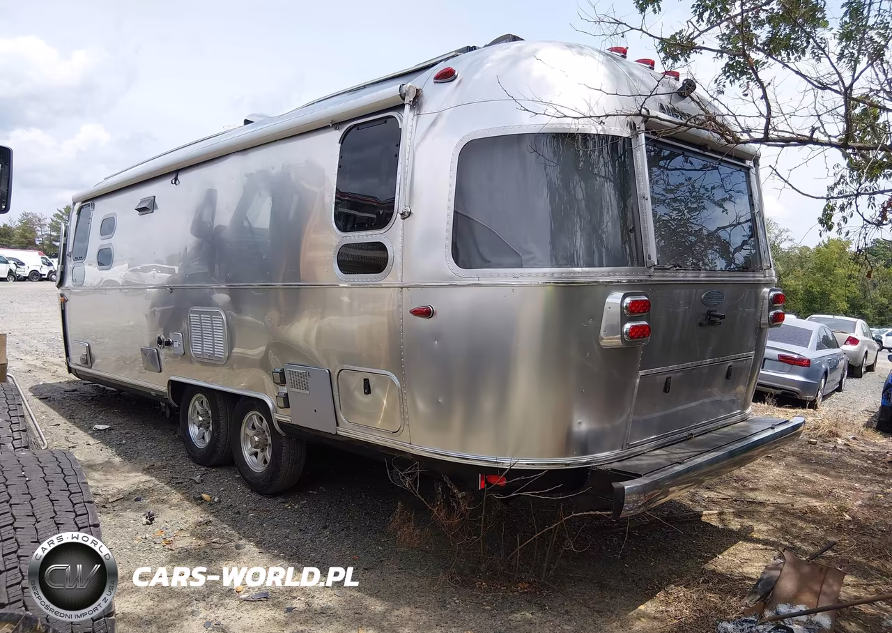 2018 Airstream Flying Cloud 27Fb VIN:1STH9YK21JJ545305 - 3