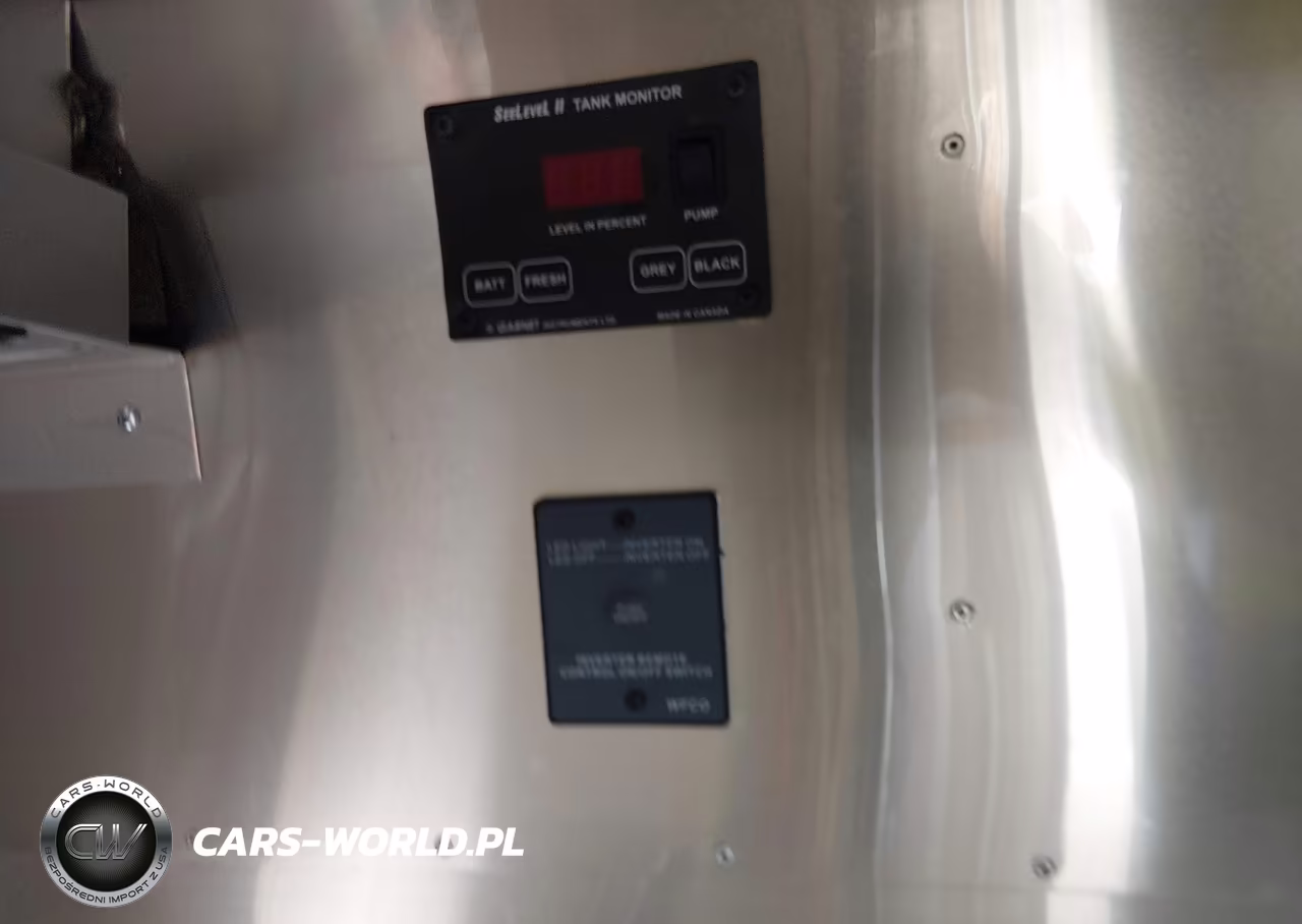 2018 Airstream Flying Cloud 27Fb VIN:1STH9YK21JJ545305 - 7