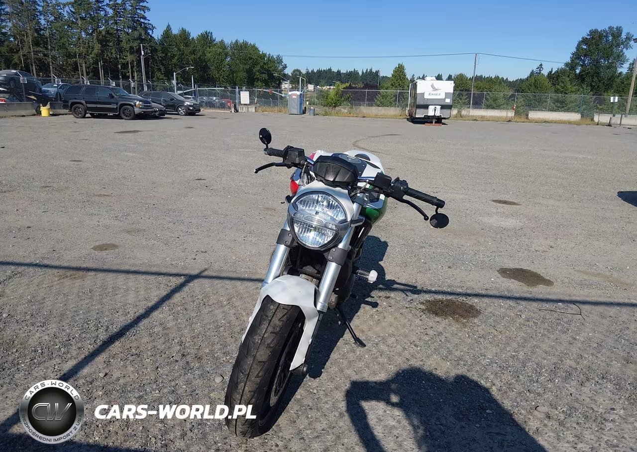 2009 Ducati Monster 696 VIN:ZDM1RADN99B016211 - 5