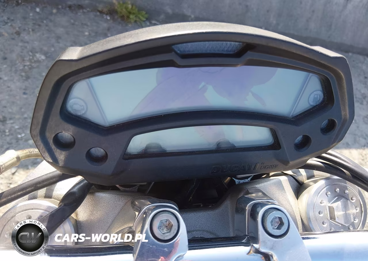 2009 Ducati Monster 696 VIN:ZDM1RADN99B016211 - 7