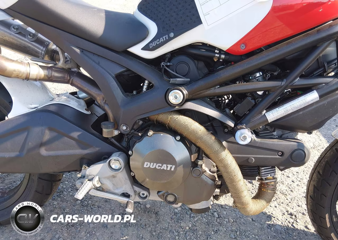 2009 Ducati Monster 696 VIN:ZDM1RADN99B016211 - 8