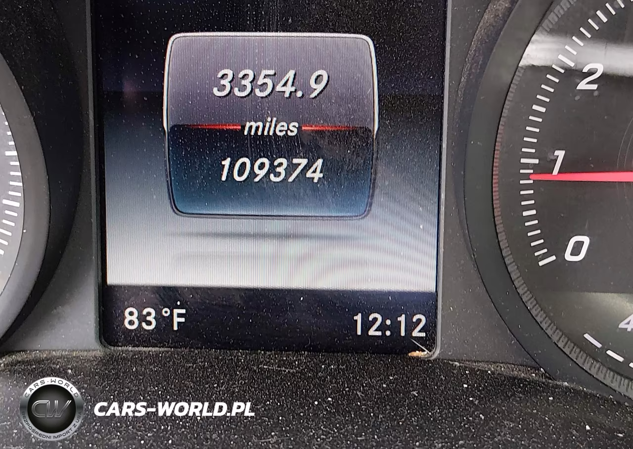 2015 Mercedes-Benz C 300 4Matic VIN:55SWF4KB9FU026183 - 7