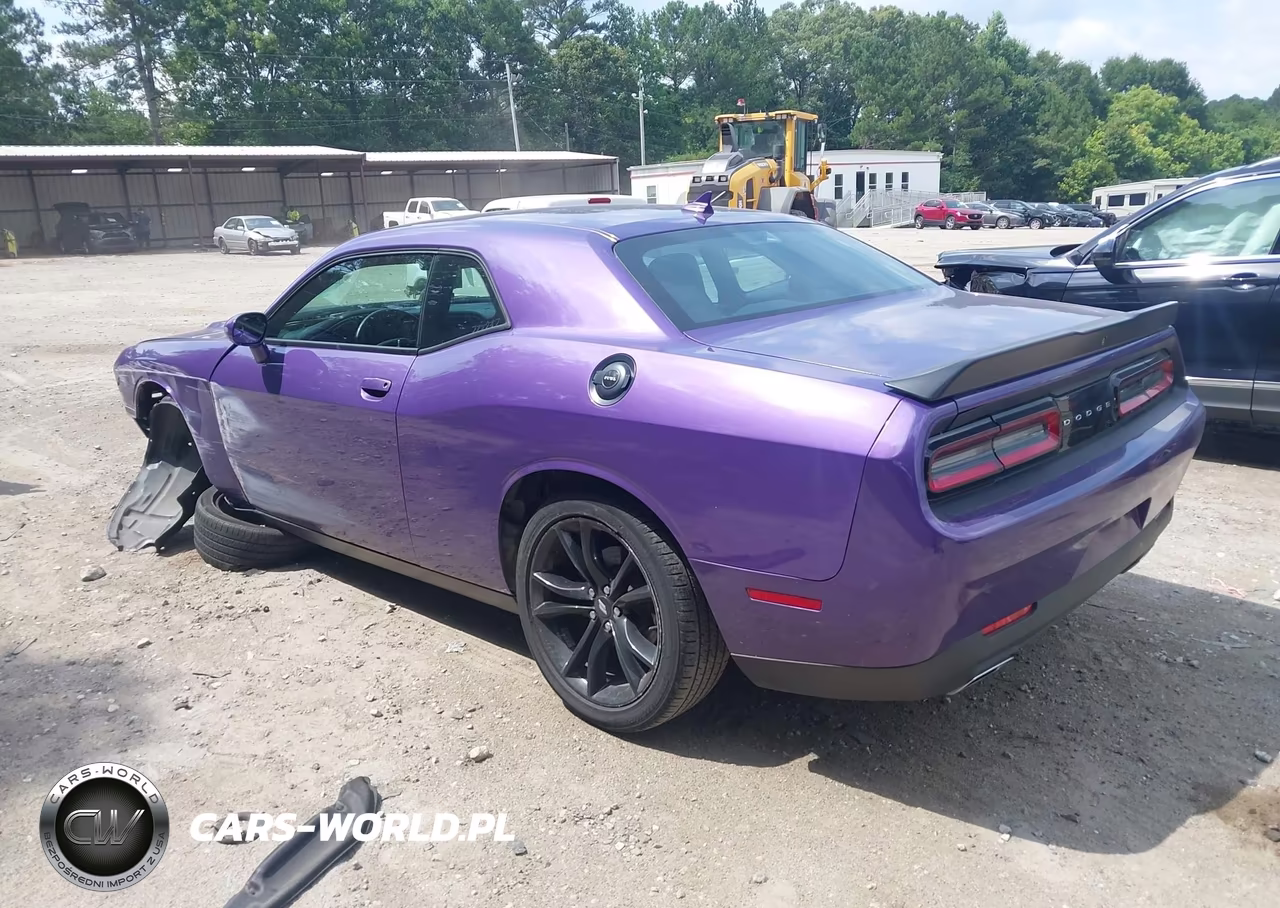 2018 Dodge Challenger Sxt Plus VIN:2C3CDZAG6JH304971 - 3