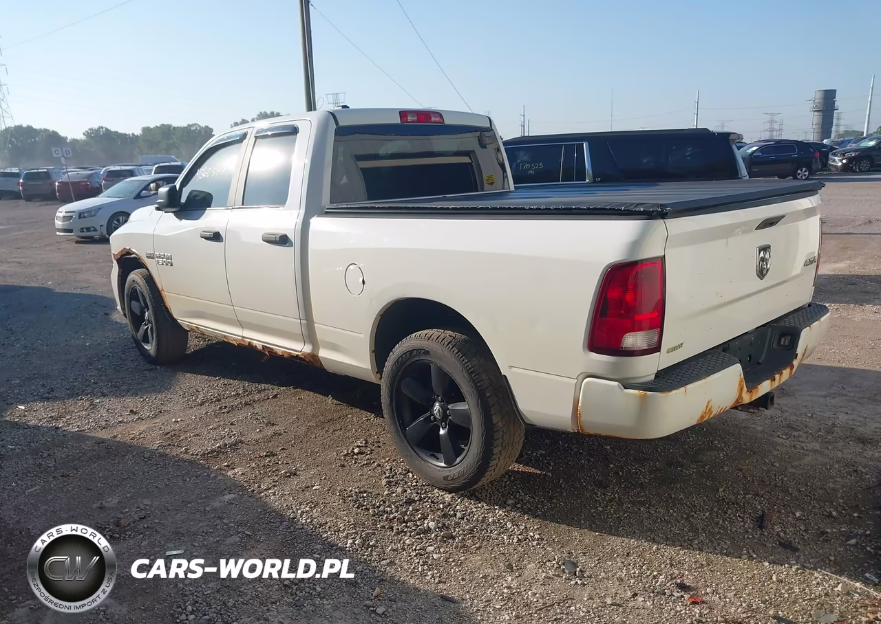 2015 Ram 1500 Tradesman VIN:1C6RR7FT4FS656634 - 3