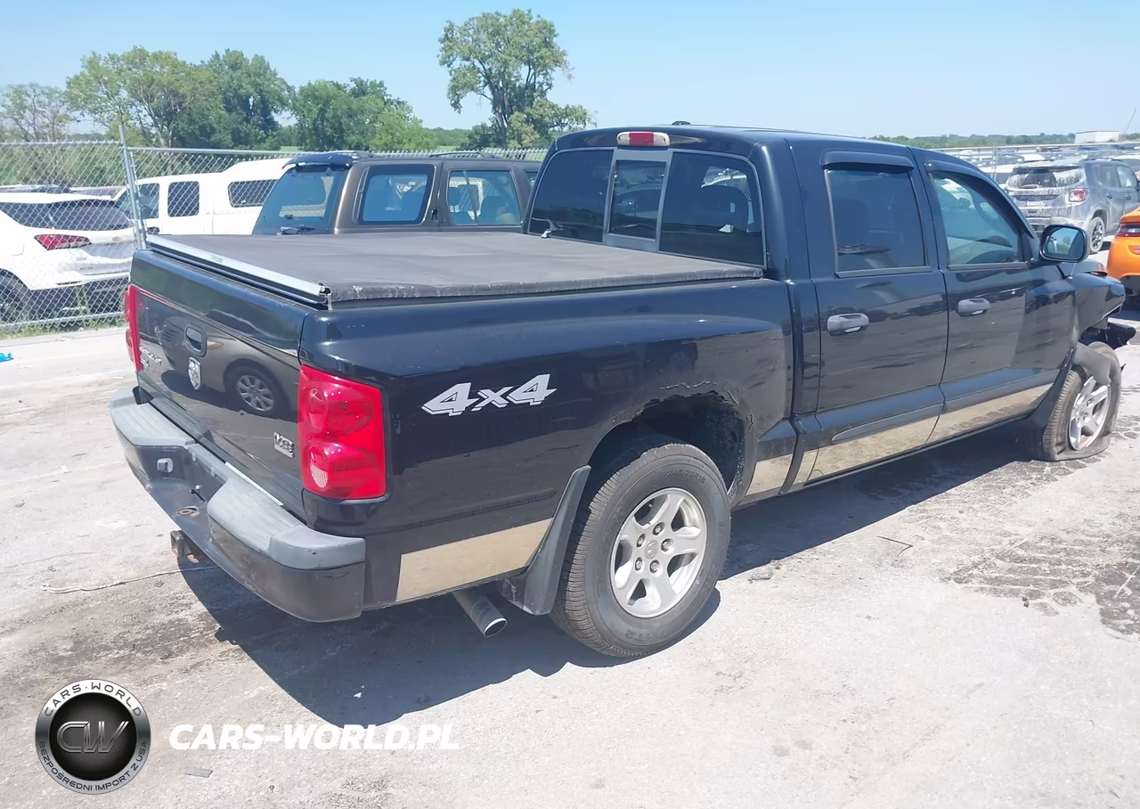 2007 Dodge Dakota Slt VIN:1D7HW48J97S128134 - 4