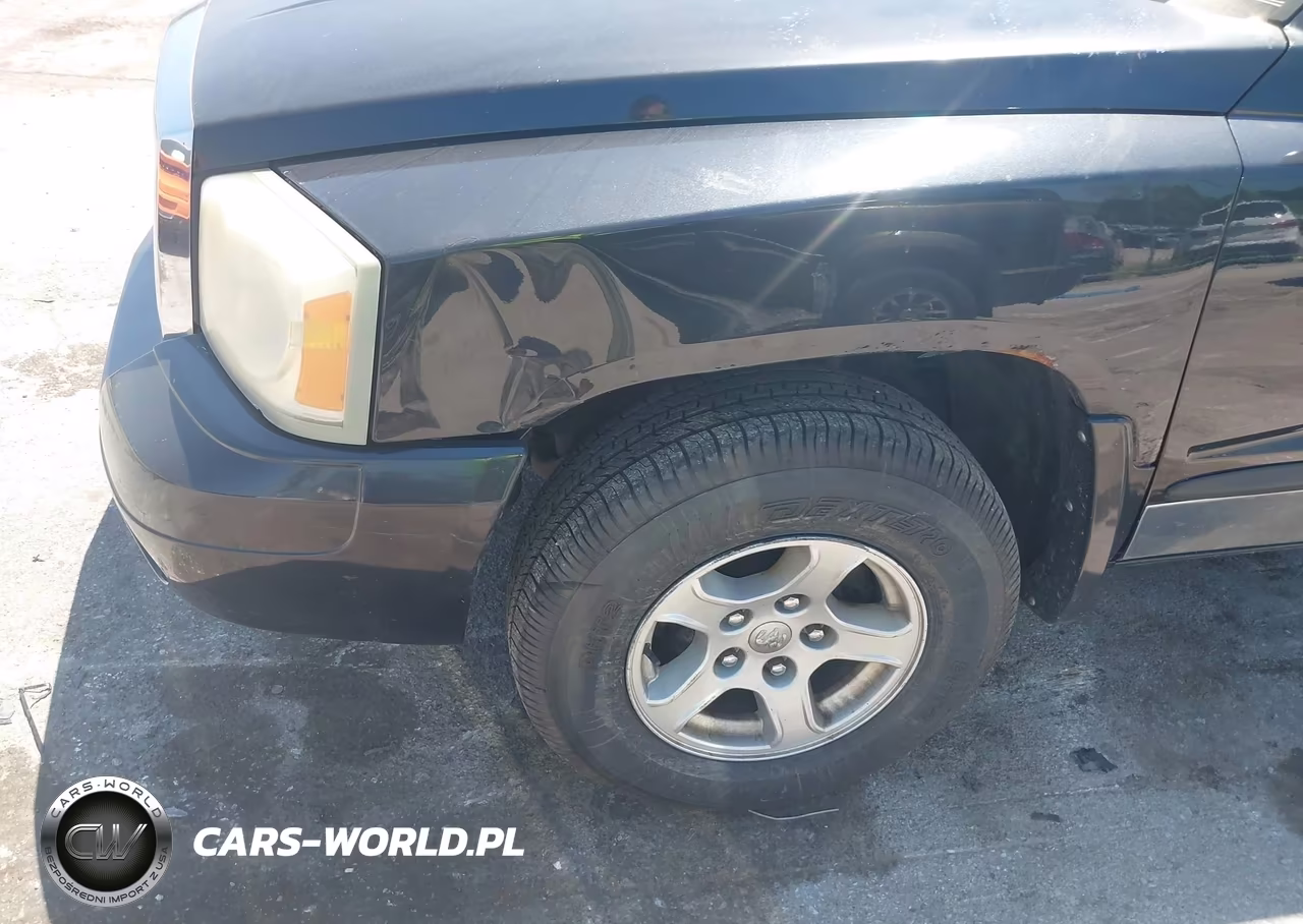 2007 Dodge Dakota Slt VIN:1D7HW48J97S128134 - 6