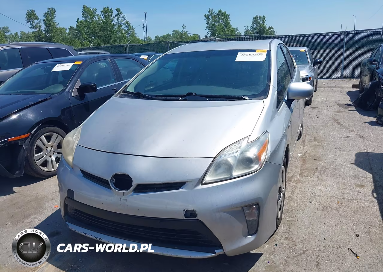2012 Toyota Prius Three VIN:JTDKN3DU8C0333964 - 12