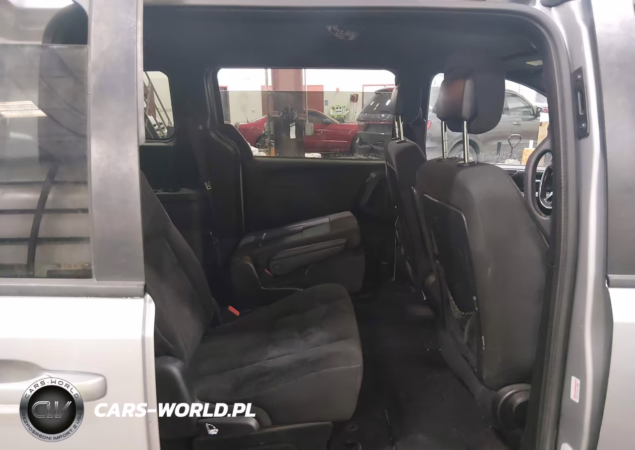 2018 Dodge Grand Caravan Se Plus VIN:2C4RDGBG0JR215013 - 8
