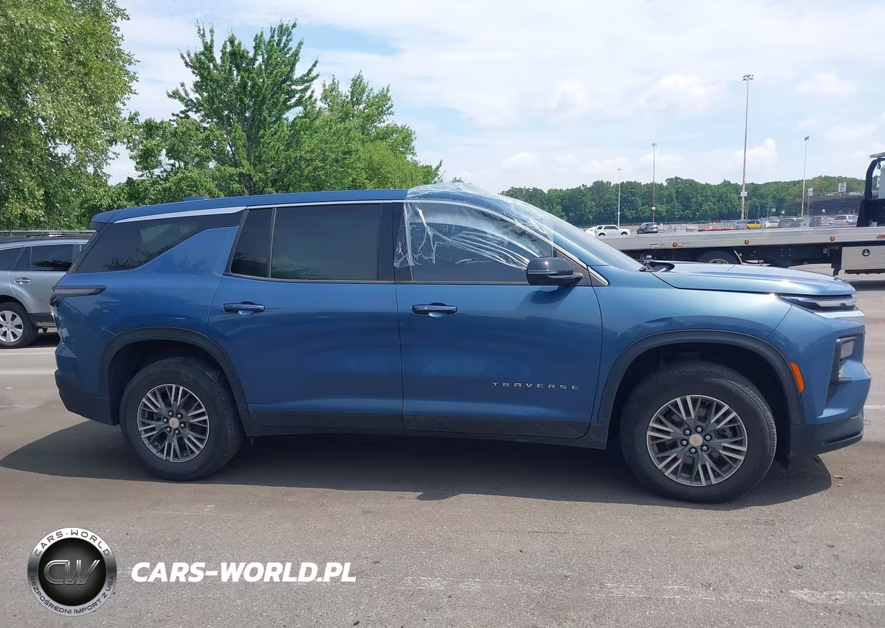 2024 Chevrolet Traverse Fwd Ls VIN:1GNEREKS4RJ149291 - 13