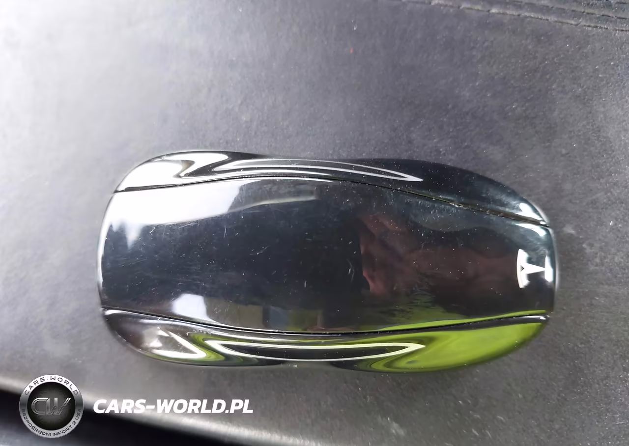 2013 Tesla Model S Performance VIN:5YJSA1CP2DFP27572 - 11