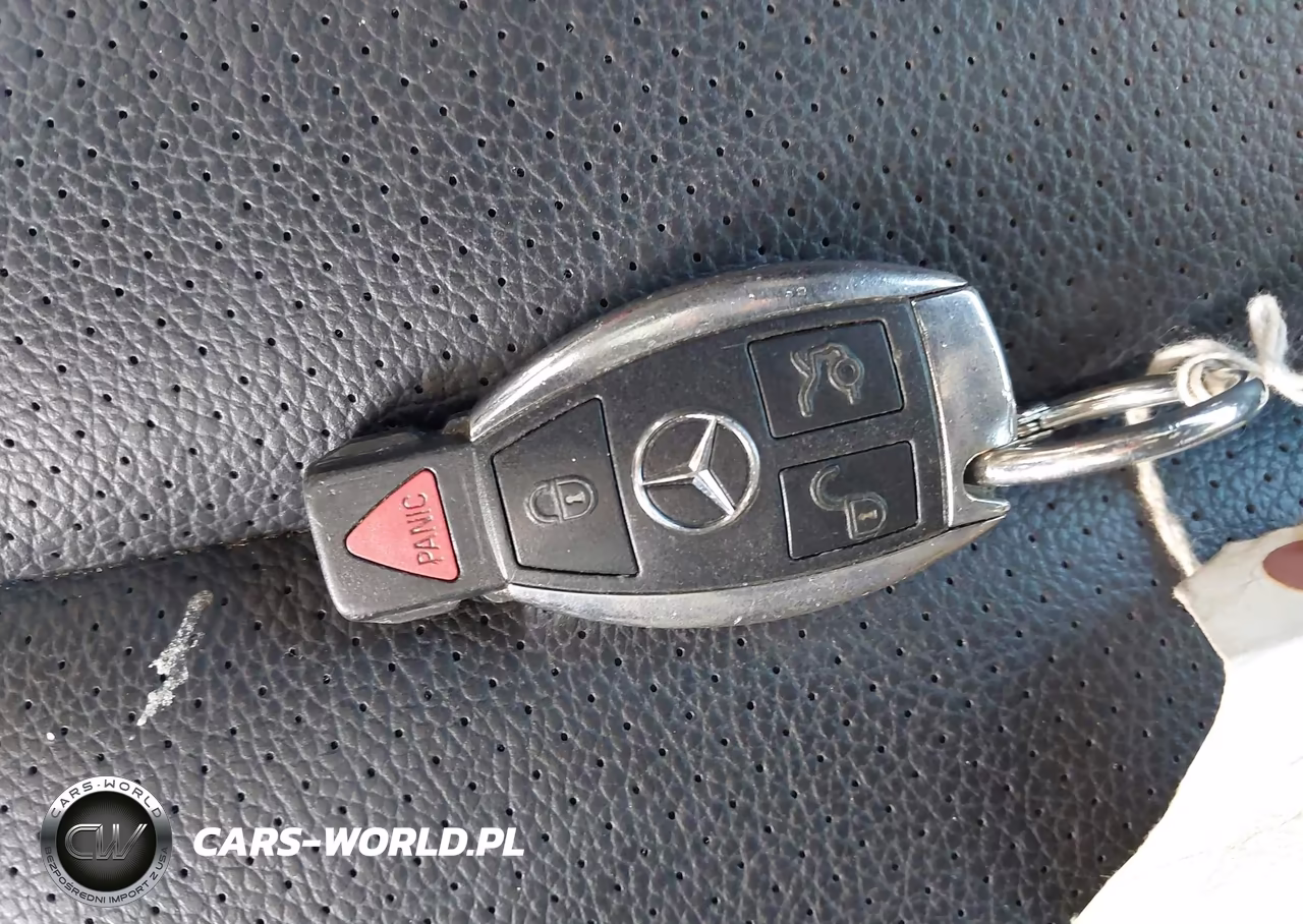 2010 Mercedes-Benz C 300 Sport VIN:WDDGF5EB6AF381040 - 11