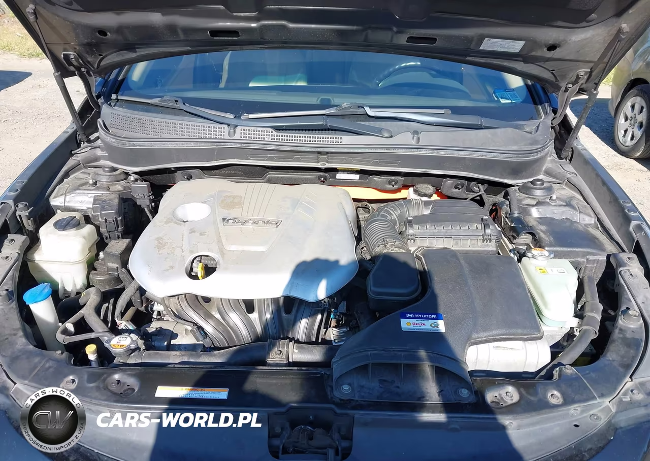 2012 Hyundai Sonata Hybrid VIN:KMHEC4A45CA020647 - 10
