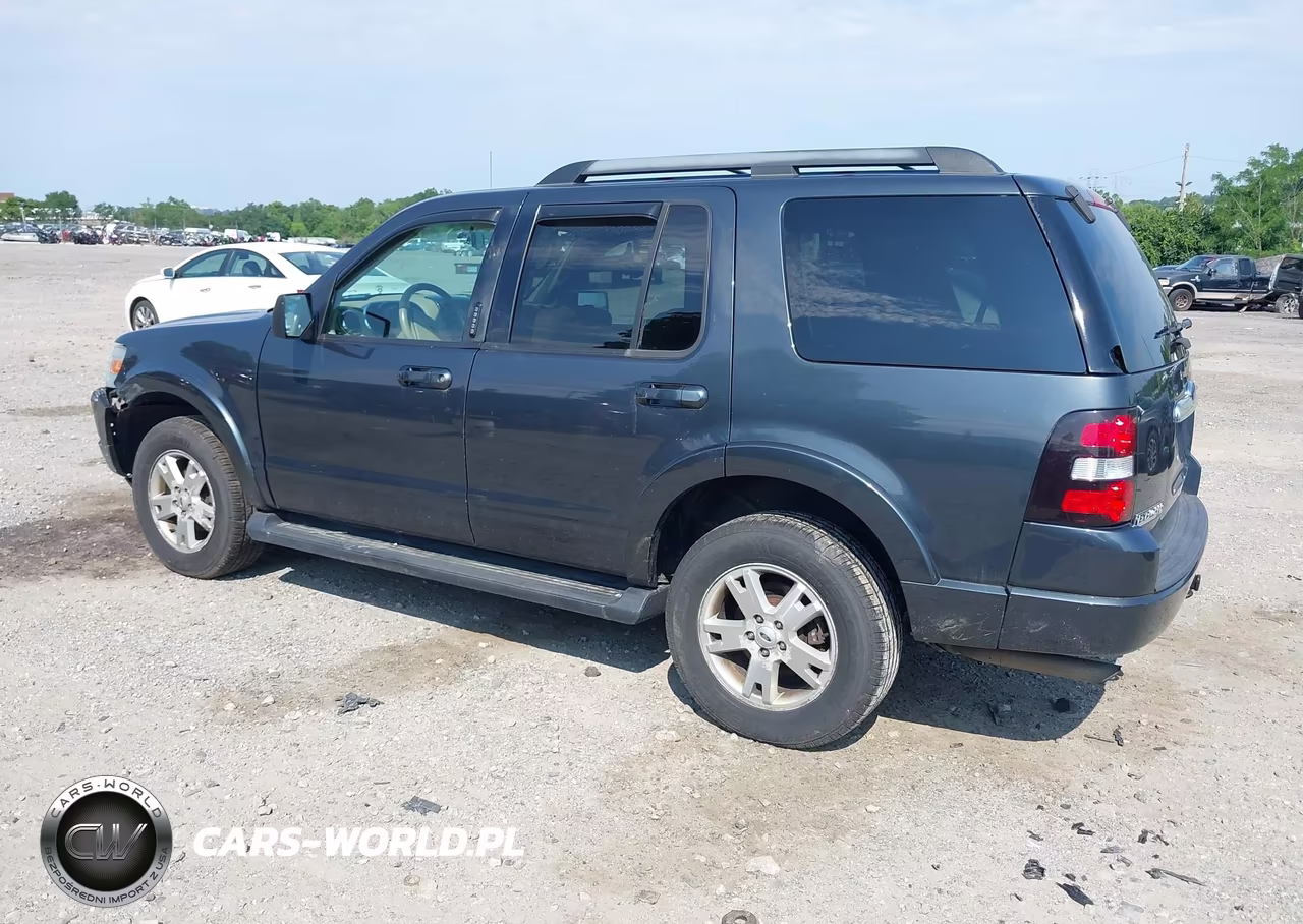 2009 Ford Explorer Xlt VIN:1FMEU73E29UA28412 - 3