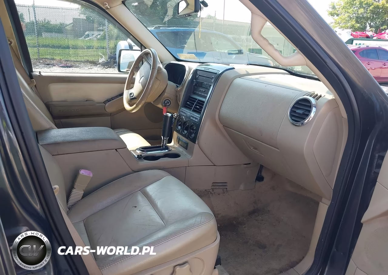2009 Ford Explorer Xlt VIN:1FMEU73E29UA28412 - 5
