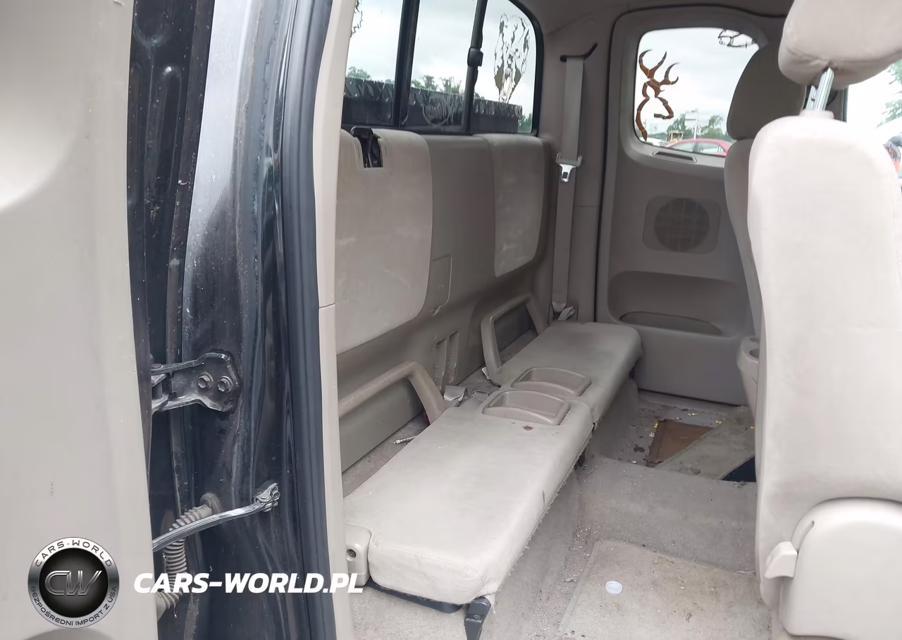 2007 Toyota Tacoma VIN:5TETX22NX7Z373747 - 8