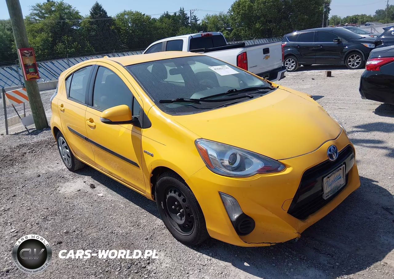 2015 Toyota Prius C Two