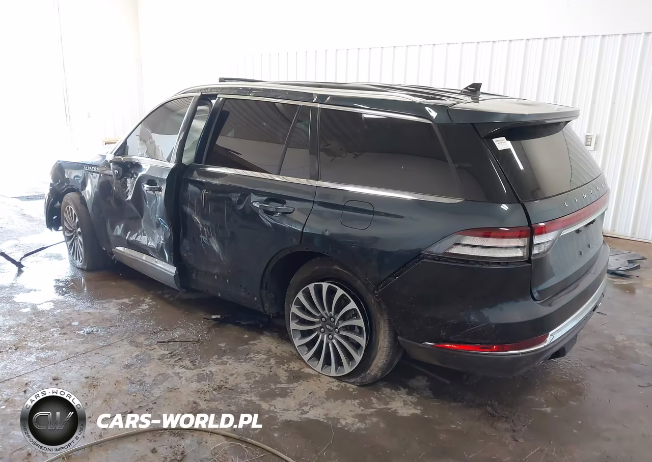 2022 Lincoln Aviator Reserve VIN:5LM5J7XC1NGL16915 - 3