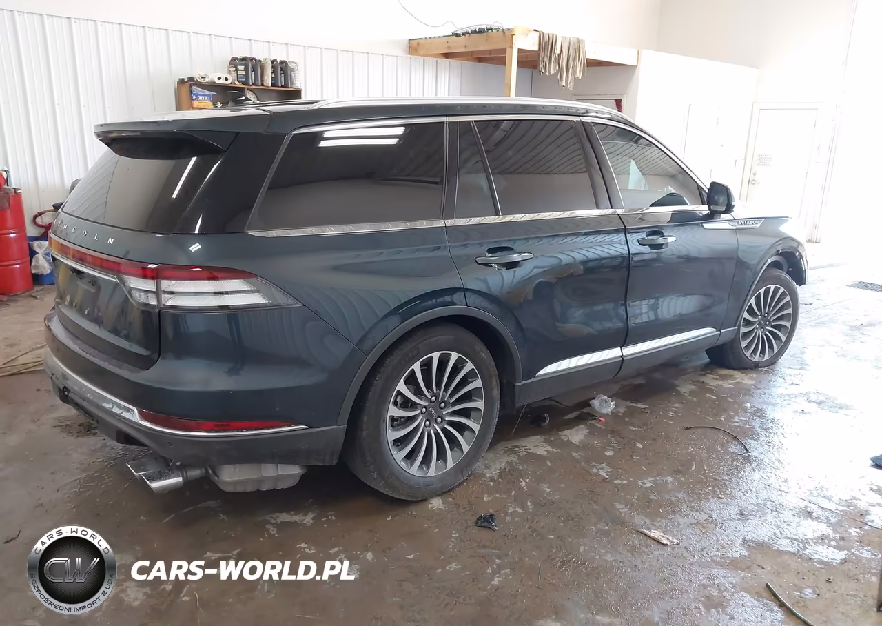 2022 Lincoln Aviator Reserve VIN:5LM5J7XC1NGL16915 - 4