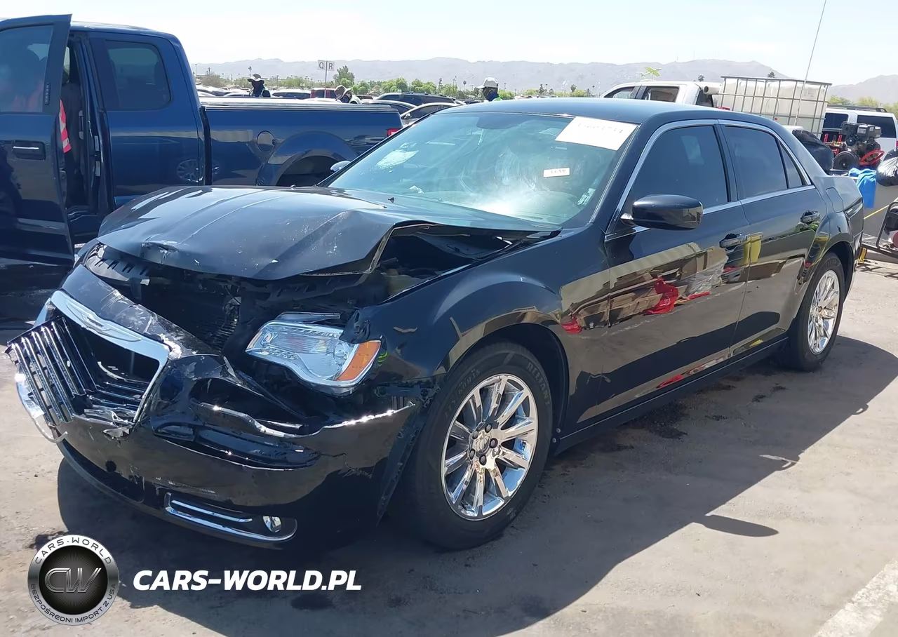 2013 Chrysler 300 Motown VIN:2C3CCAAG2DH577477 - 2
