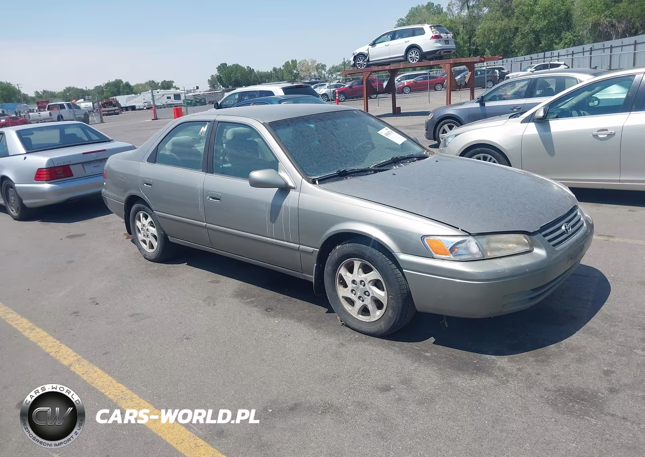 1999 Toyota Camry Le V6