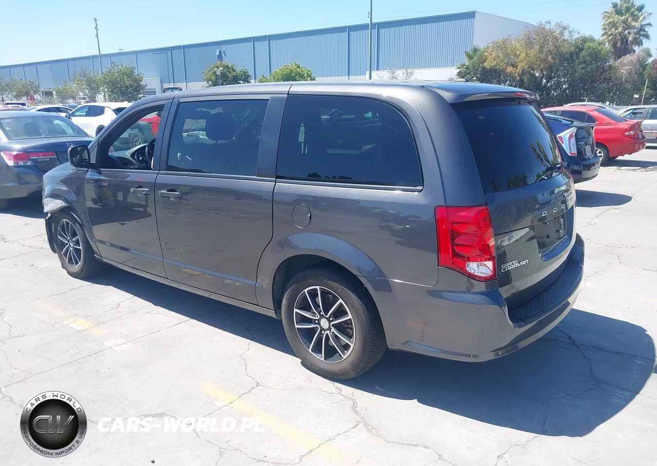 2019 Dodge Grand Caravan Sxt VIN:2C4RDGCG7KR615134 - 3
