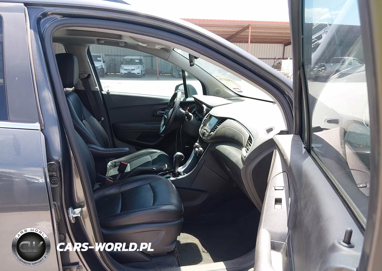 2017 Chevrolet Trax Premier VIN:3GNCJMSB3HL265890 - 5