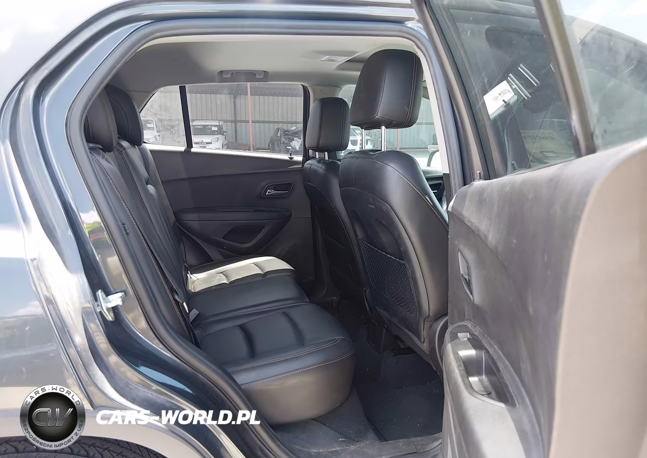 2017 Chevrolet Trax Premier VIN:3GNCJMSB3HL265890 - 8