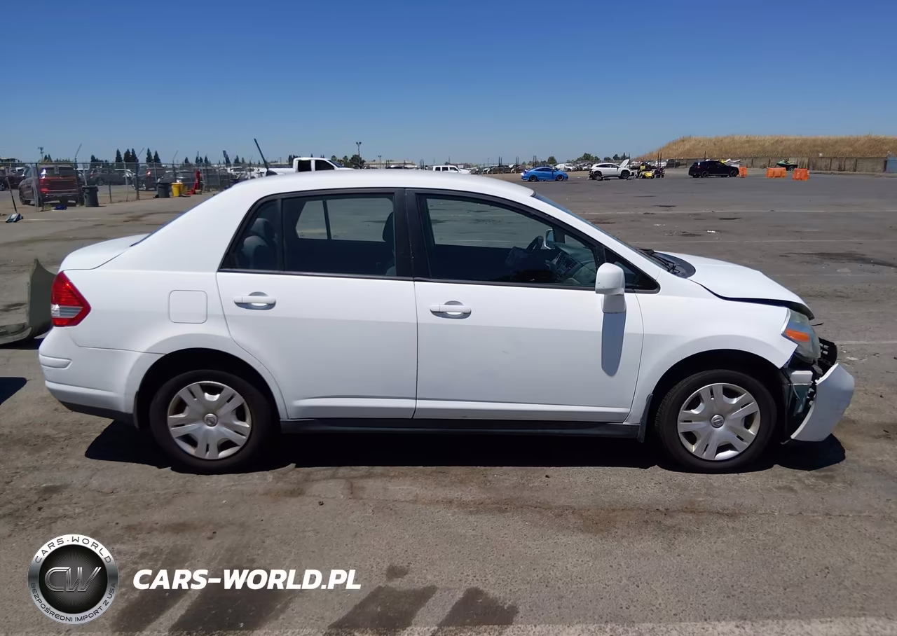 2010 Nissan Versa 1.8S VIN:3N1BC1AP6AL413291 - 13